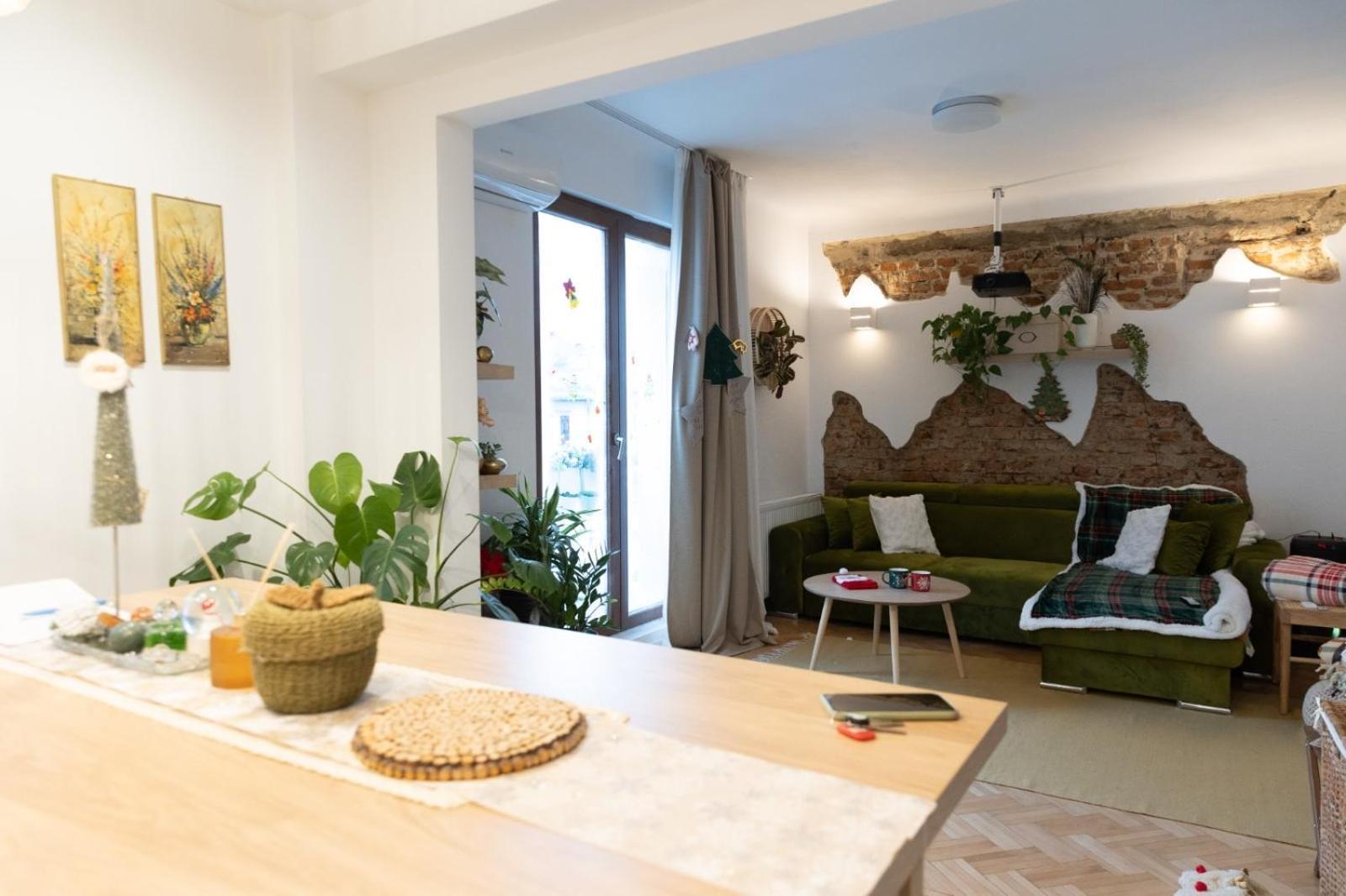 Sweet Cozy Ultracentral Craiova Ngoại thất bức ảnh