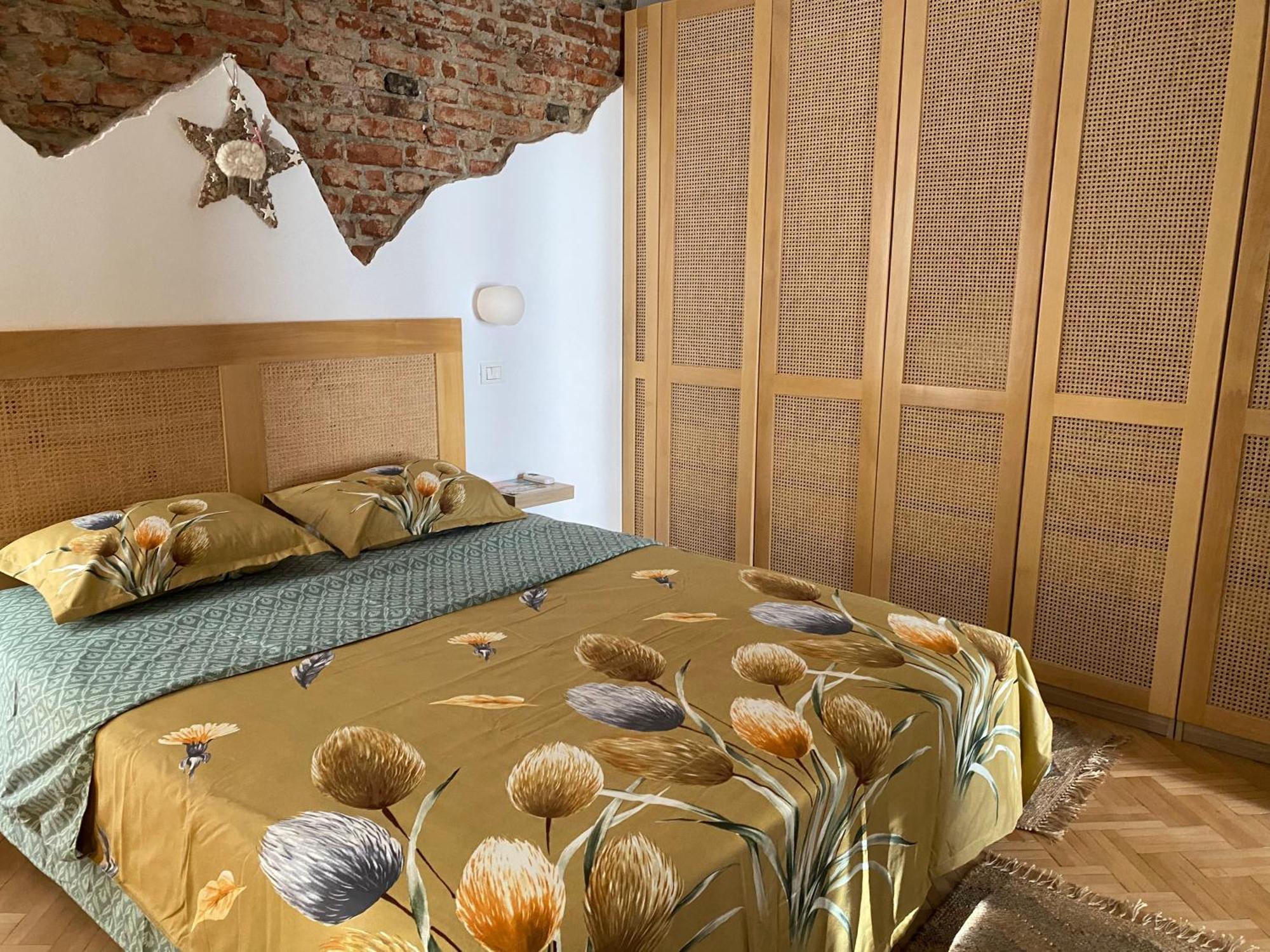 Sweet Cozy Ultracentral Craiova Ngoại thất bức ảnh